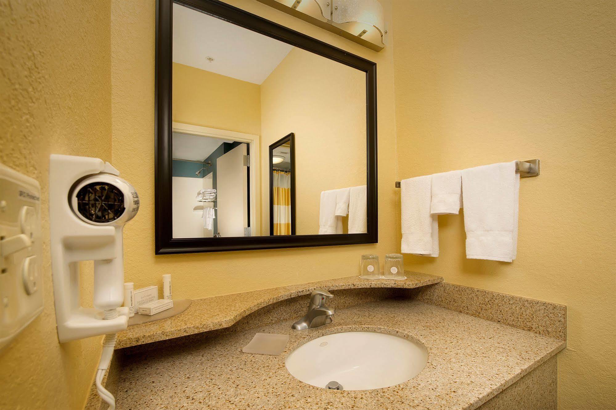 Springhill Suites By Marriott Jacksonville North I-95 Area מראה חיצוני תמונה